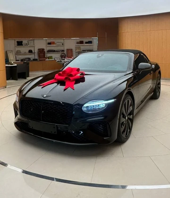 BENTLEY GTC 2026 BLACK EDITION