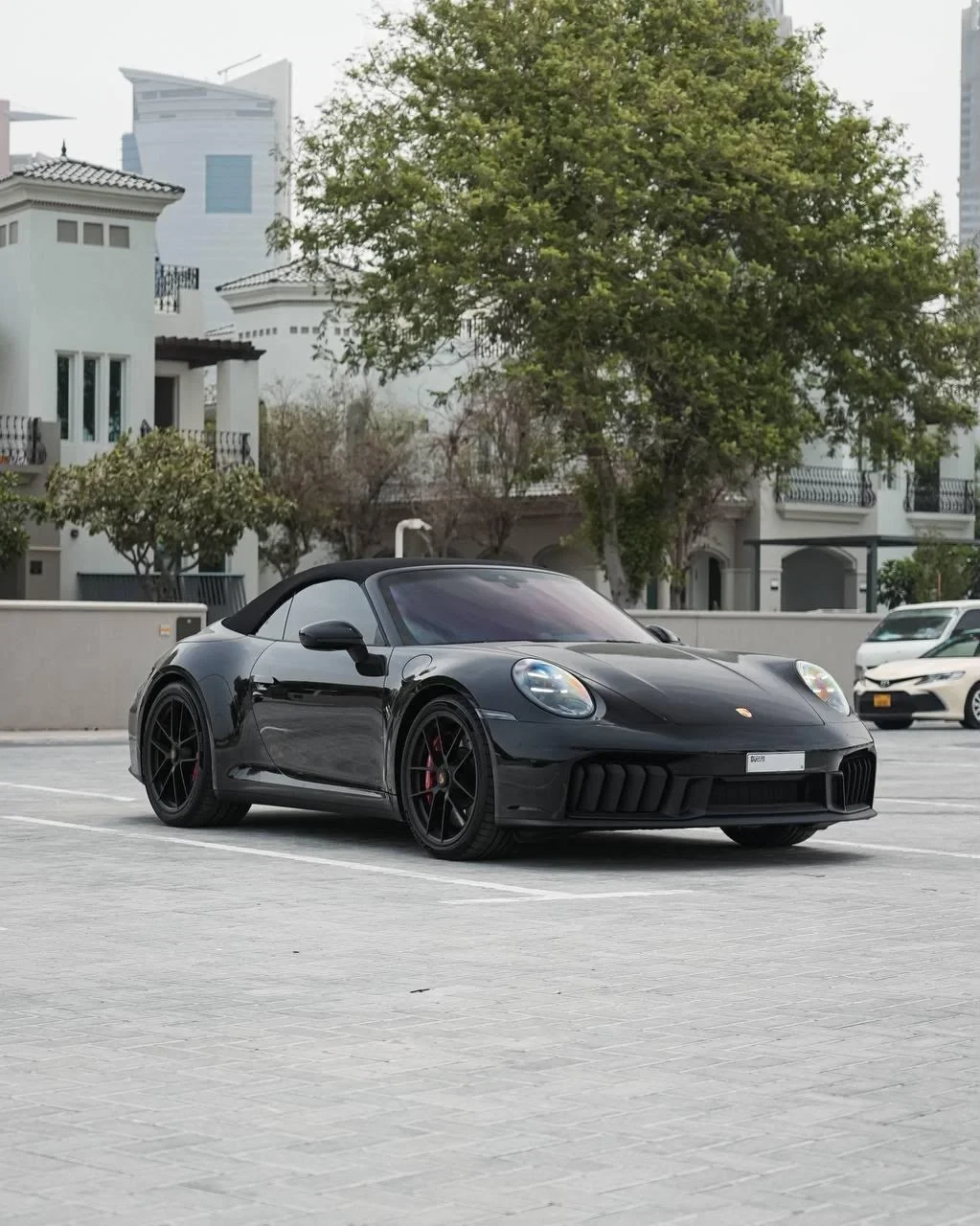 Porsche 911 Carrera 4 GTS