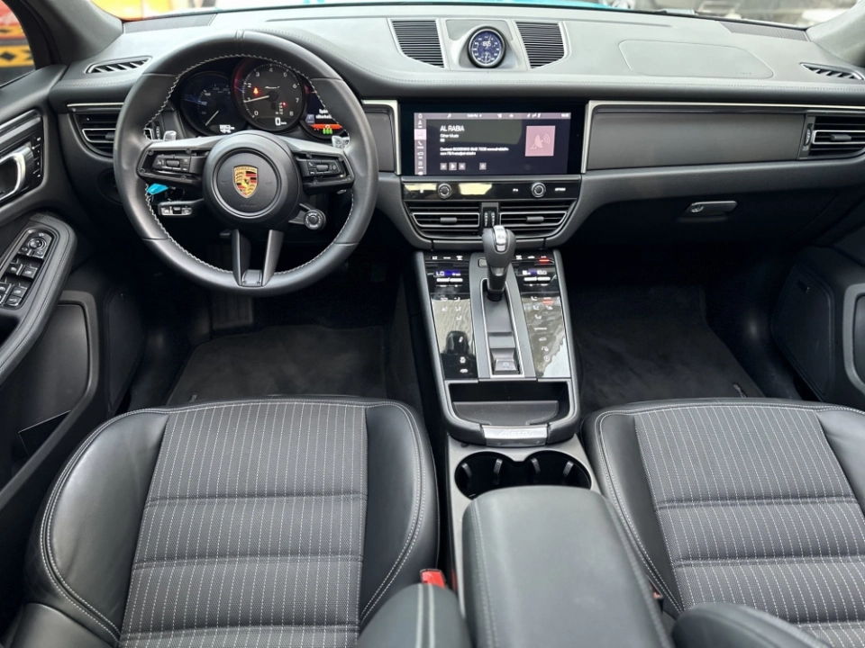 Porsche Macan 2023