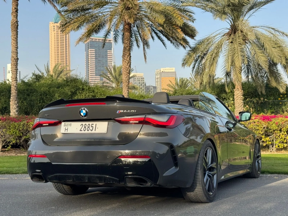 BMW 440 Convertible