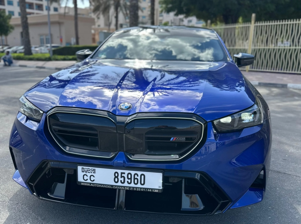 BMW M5 2025
