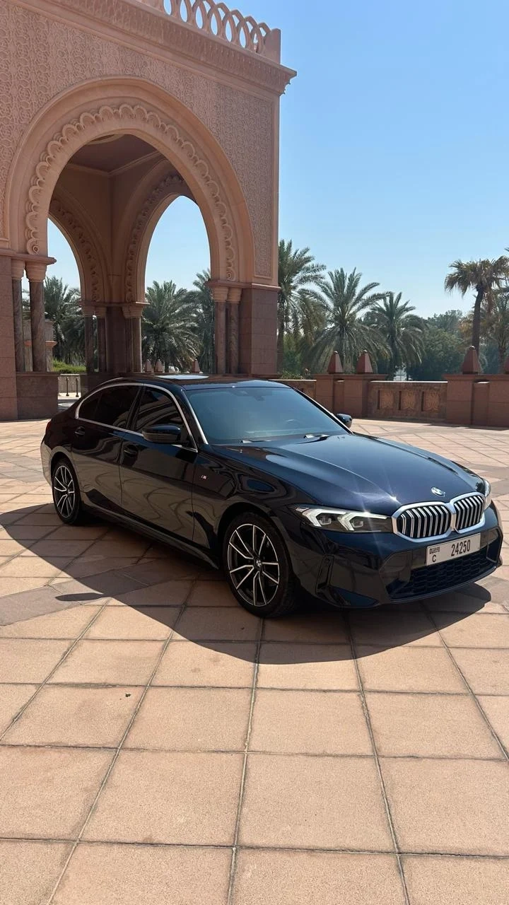 BMW 330i 2026
