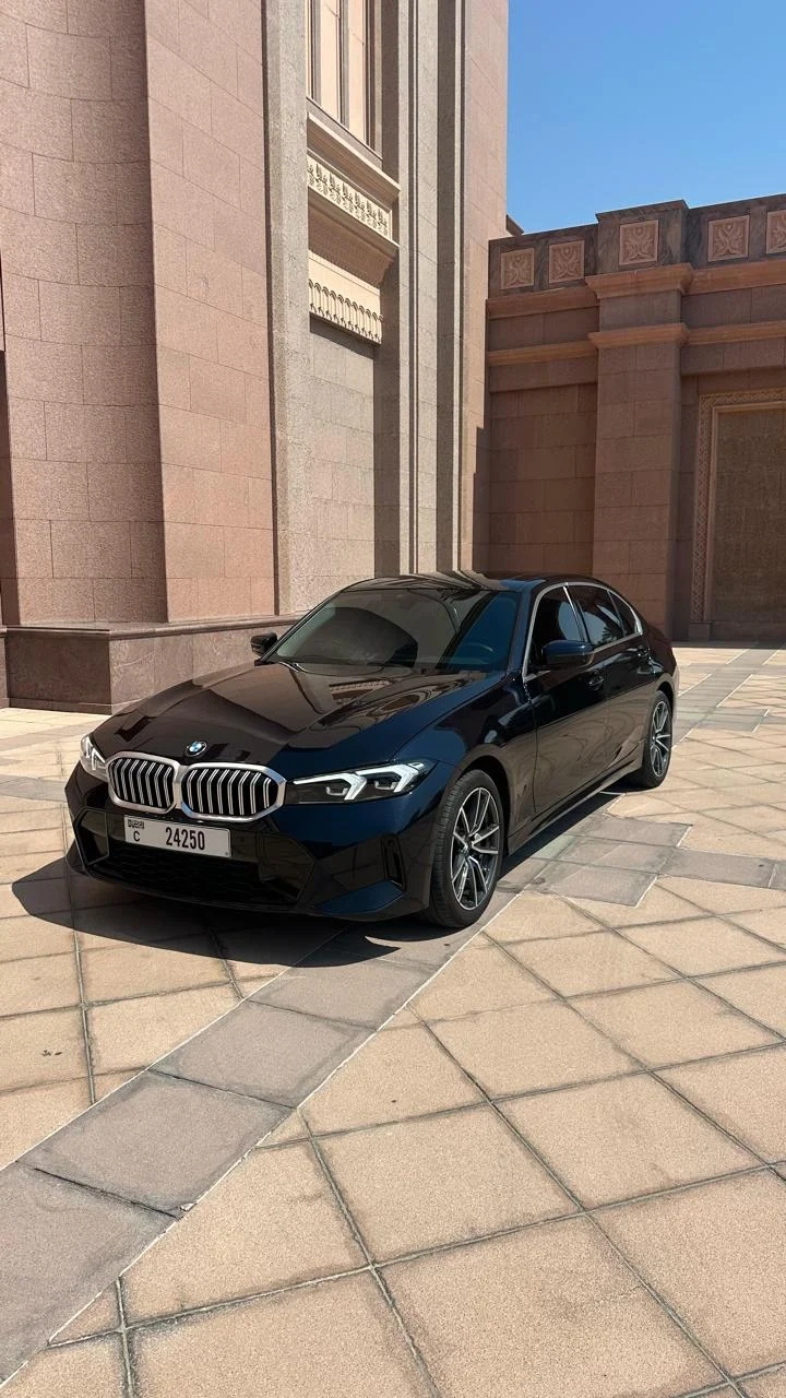 BMW 330i 2026