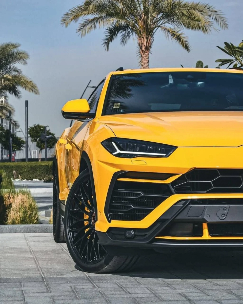 Lamborghini Urus 2024