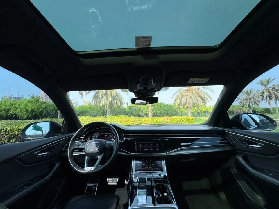 Audi RS Q8 2023
